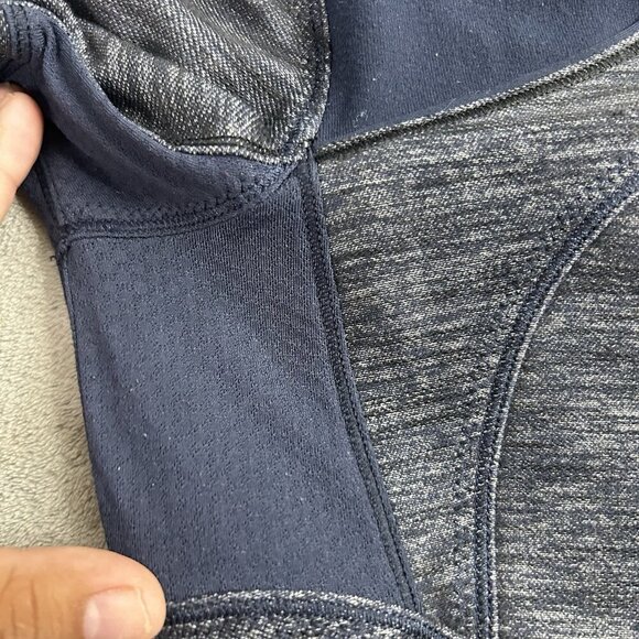 Lululemon Forme Jacket Womens 4 Reversible Slub Denim Inkwell Athleisure Workout - Picture 7 of 15